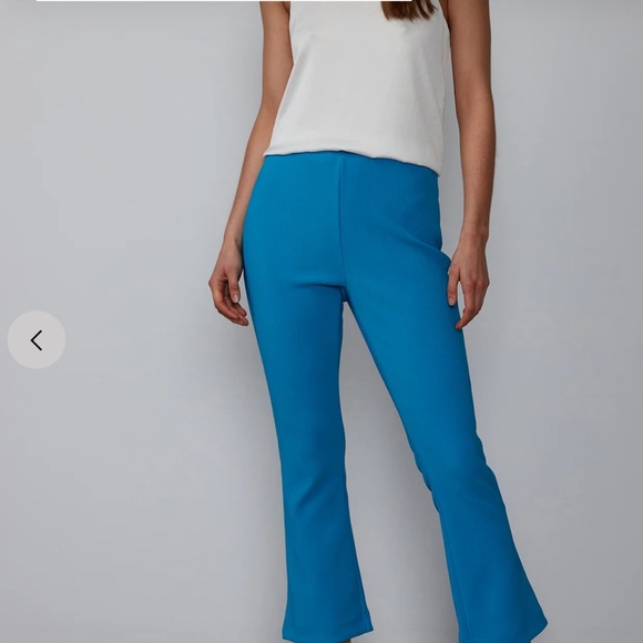 NY& Company - Picture 3 of 7